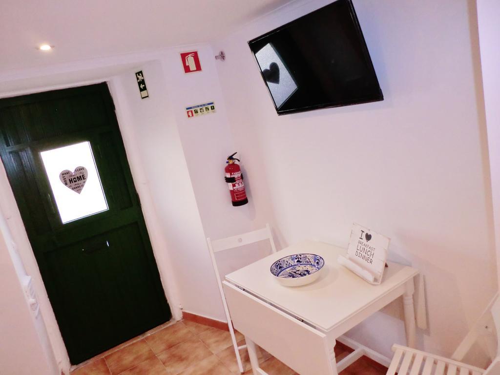 Apartamento Embaixador Mateus Lisabona Cameră foto